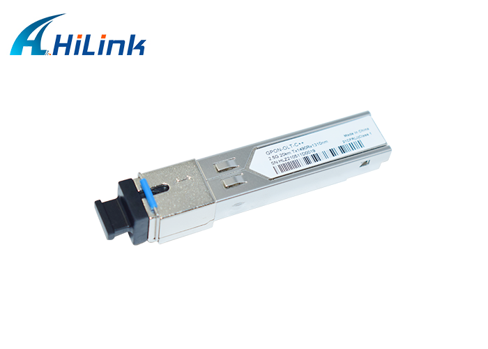 The MTP to 4x LC breakout cable consists of an 8-pin MTP connector for 40G QSFP+ on one end and 4 duplex LC connectors for 10G SFP+ on the other end.
