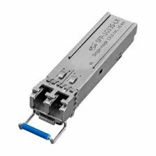 QSFP28 was born to meet the needs of 100G applications. There are a total of 4 high-speed differential signal channels, and the transmission rate of each channel ranges from 25Gbps to a possible 40Gbps.