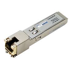 QSFP+ is an upgraded version of QSFP. QSFP can support 4 channels of transmission at the same time, and the data rate of each channel is 1Gbit/s, but QSFP+ is different from QSFP.